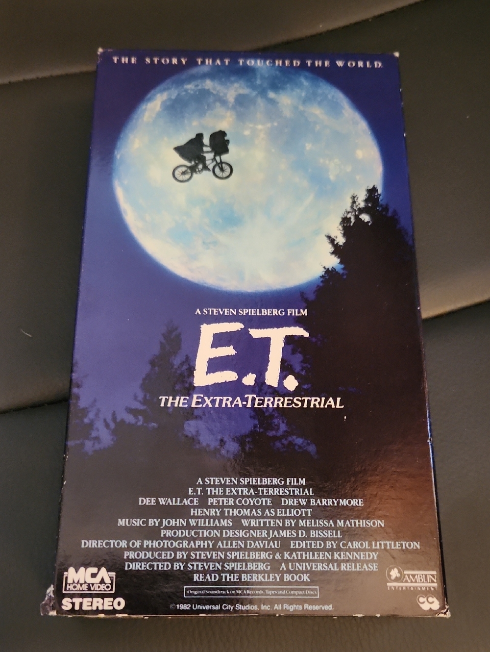 E.T. The Extra-Terrestrial VHS Tape